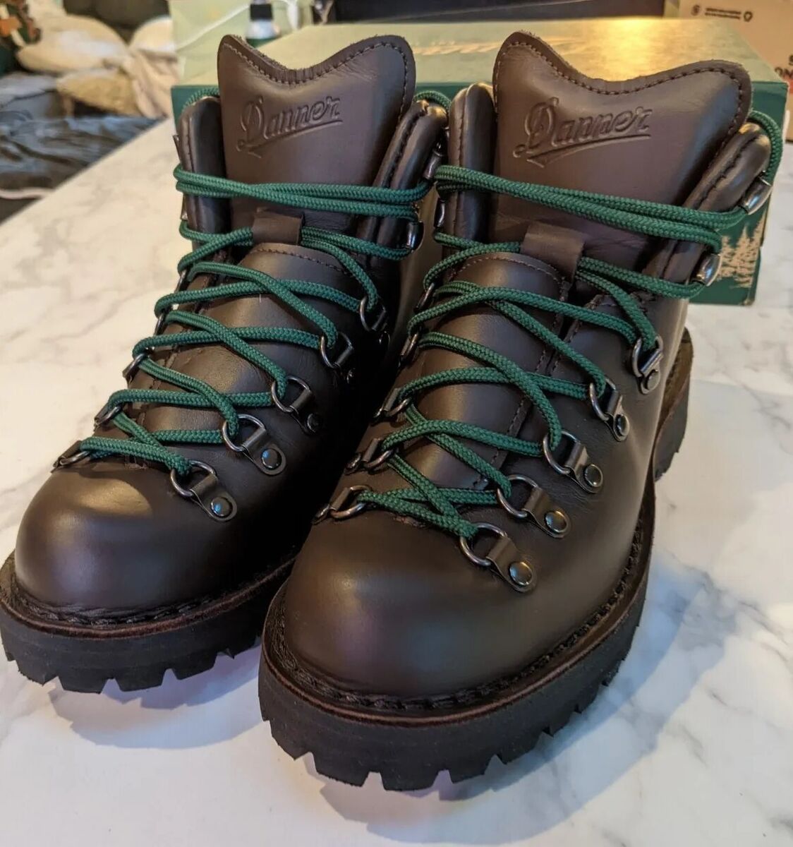 Danner Mountain Light II Boots Size 10 5 Danner Mountain Light II Boots Size 10 5