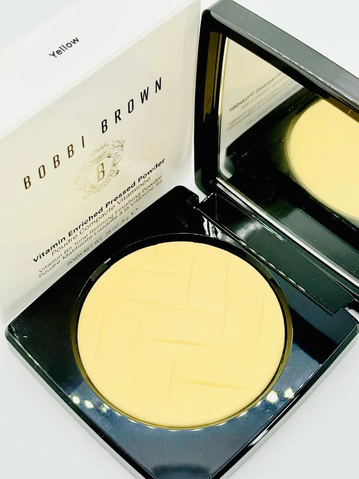 Bobbi Brown Vitamin Enriched Pressed Powder - Yellow - 8 g/.28 oz Full Size NIB - Image 3 of 4