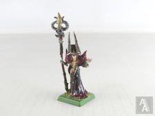 (1199) Dark Elf Sorceress Metal Dark Elf Realms Sigmar Old World Warhammer