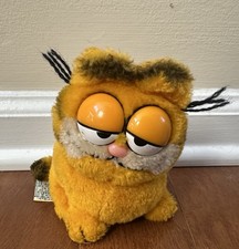 Vintage Dakin Garfield Cat Plush Sitting Stuffed Animal 6 Toy Figure 1981