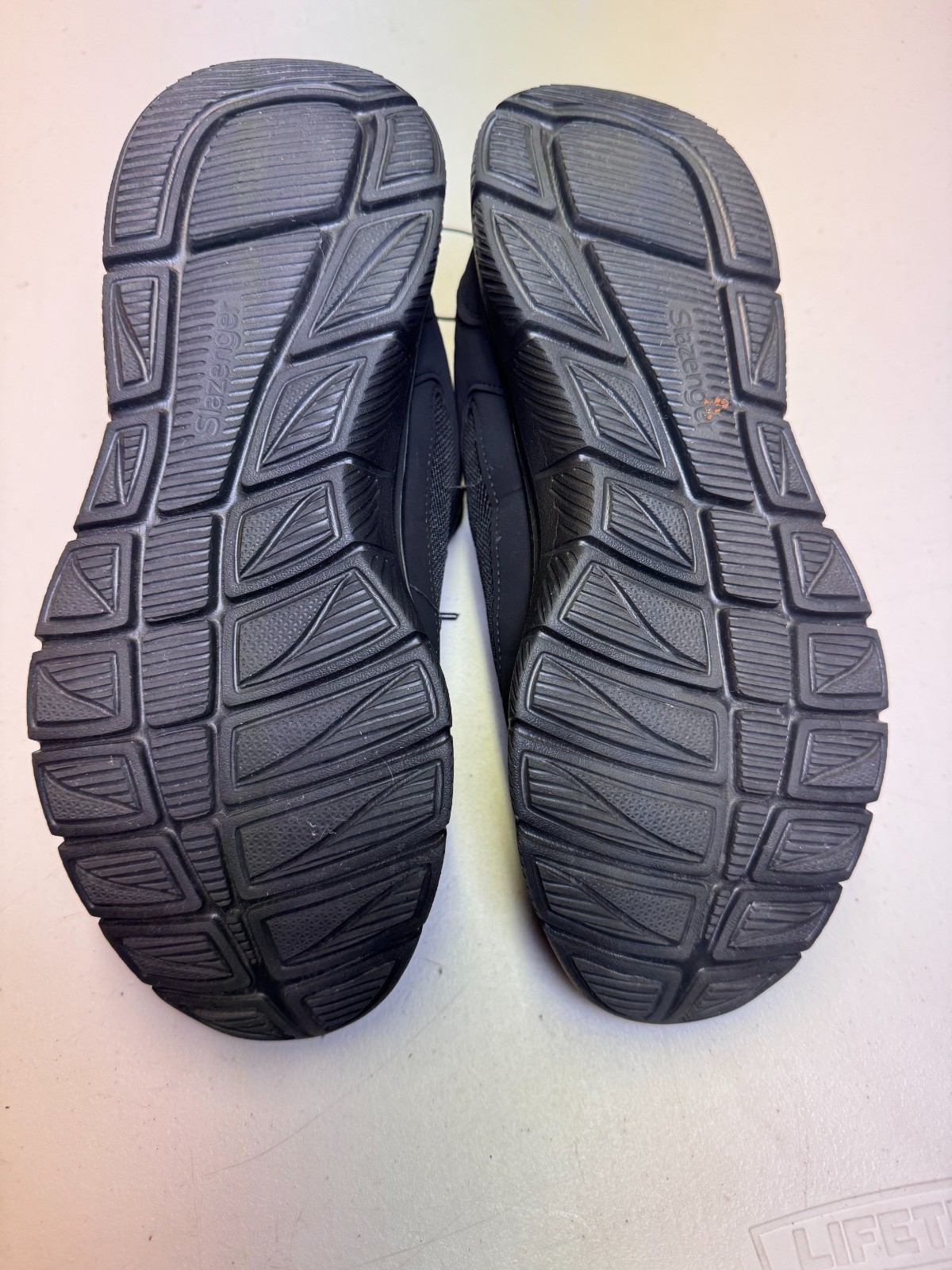 Slazenger Force Mesh Trainers Black Running Shoes UK 9 EU 43 Lightweight image 4