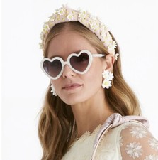 LELE SADOUGHI IVORY PETUNIA BOUQUET CLIP-ON EARRINGS