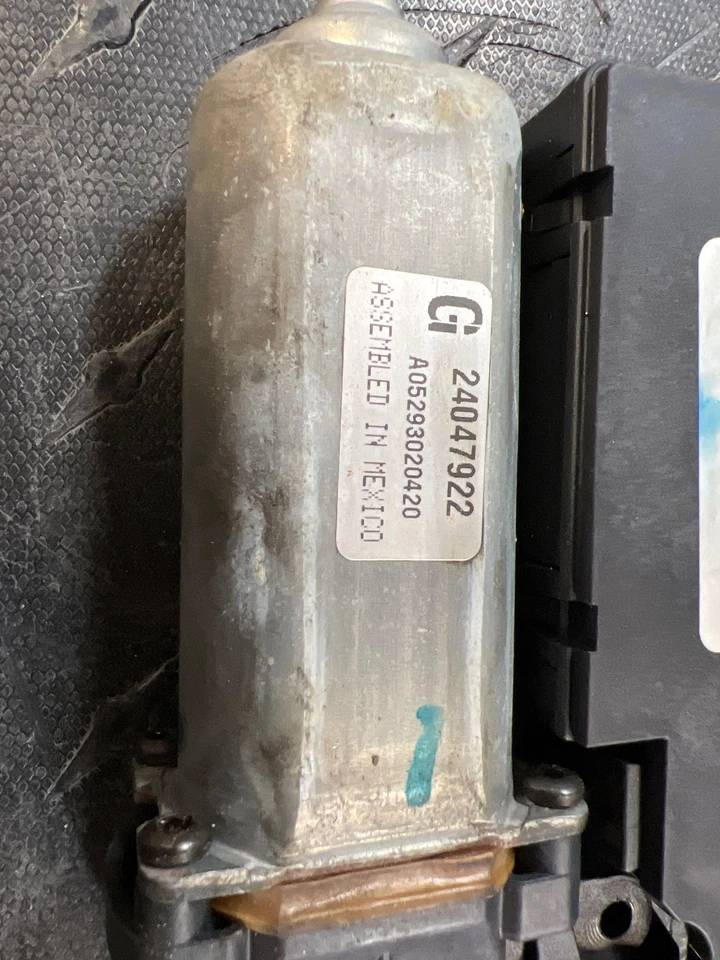 Cadillac STS 2006-2011 motor techo corredizo Foto 2 de 3