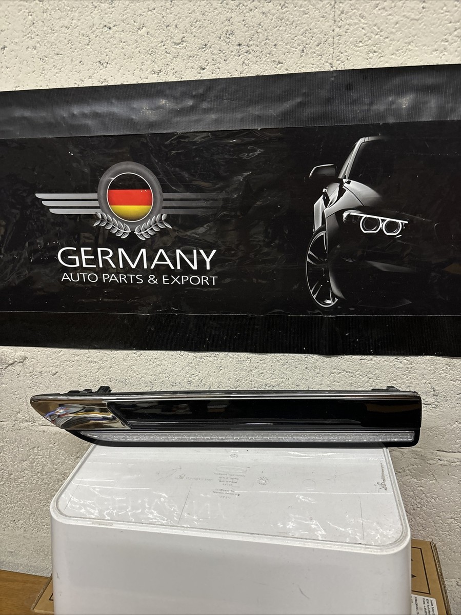 2021-24 Genesis G80 Left LH Fender Turn Signal Side Light 92310