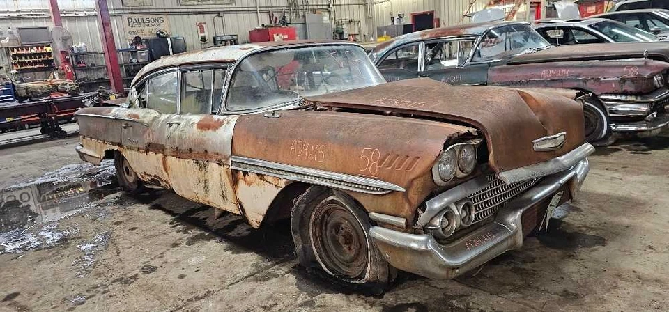 Chevrolet Biscayne 1958 núcleo bloque largo motor 6-235 1071111 Foto 3 de 4