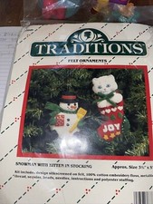 Vintage Traditions Felt Ornament Kit T8009 Snowman  Kitten in Stocking 1986