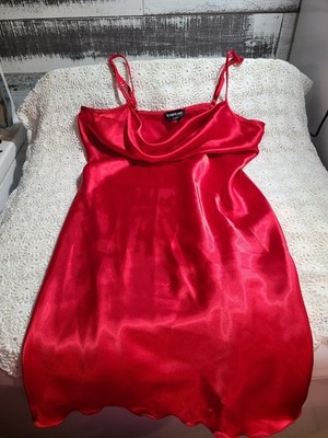 NWT~BEBE Intimates Nightgown Lingerie Sleepwear RED Gown Size LARGE~adj Straps
