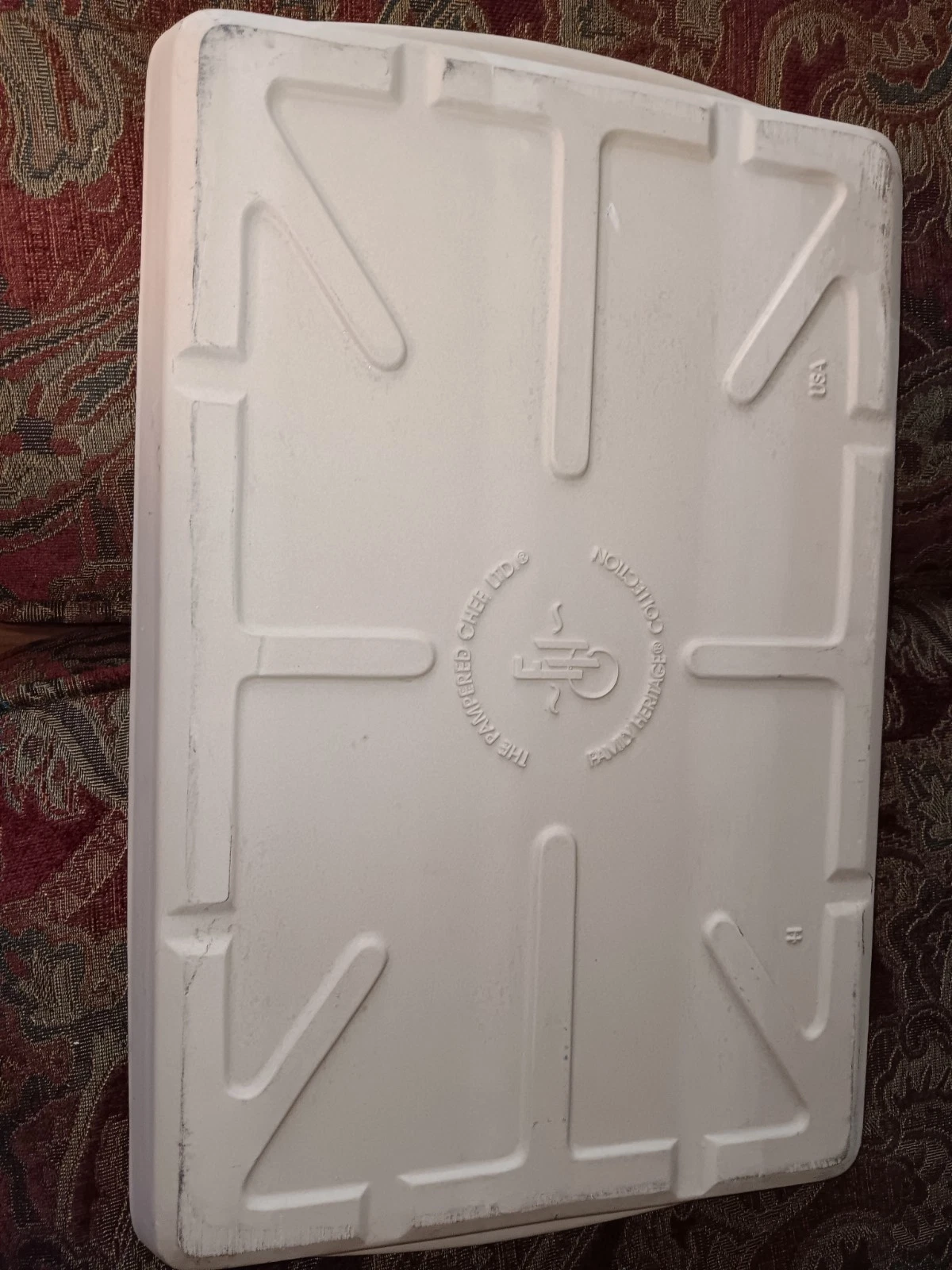 THE PAMPERED CHEF Family Heritage Stoneware Large 11x17 Cookie Baking Sheet
Opens in a new window or