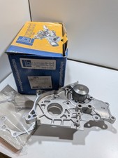 Pompe à eau Toyota AVENSIS