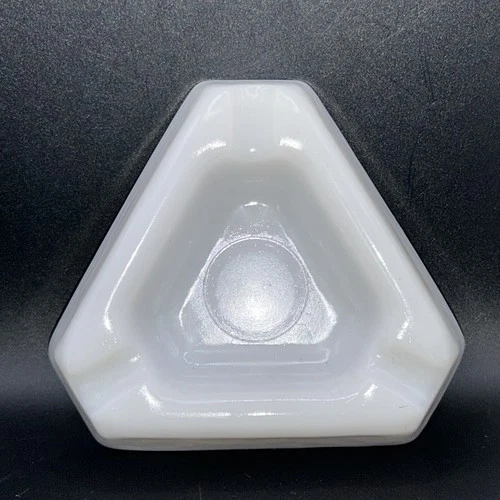 Vintage Triangular Shaped Milk Glass Ashtray 1.25”T x 4”
