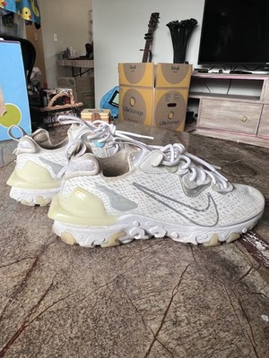 Nike React Vision Men's Size 9 White Iridescent Silver CW0730-100 Athletic Shoe
