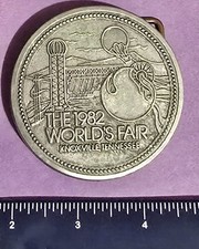 Vintage 1982 World's Fair Metal Buckle Knoxville Tennessee Round Belt Buckle