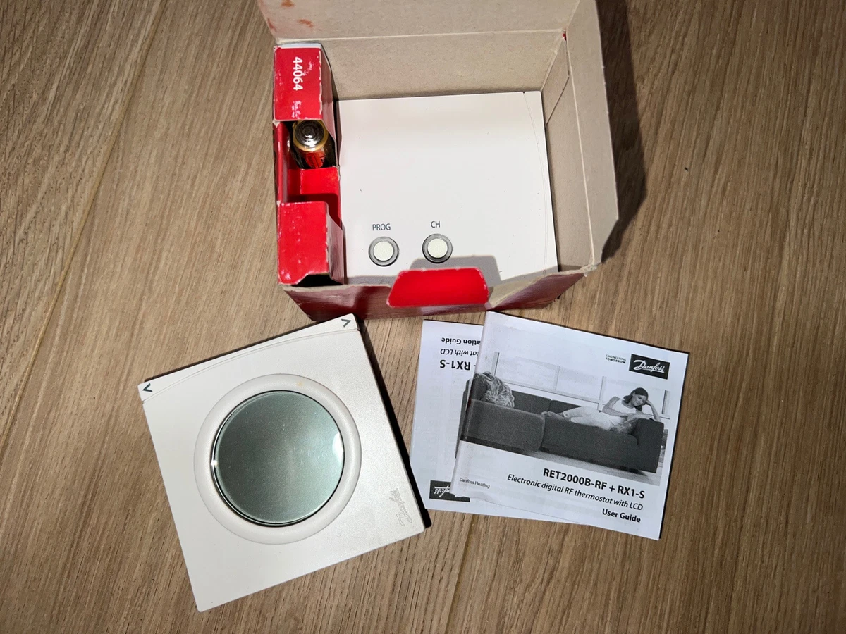 Danfoss RET2000B Digital Room Thermostat 087N644100, 46 OFF