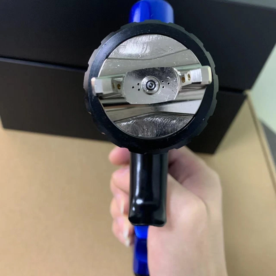 Blue Spray Gun 1.3mm Nozzle 600 ML Car Paint Tool for Paints and Varnishes - Image 2 of 4