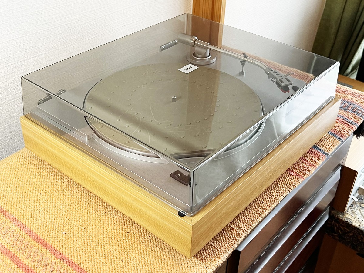Yamaha YP-400 Belt Drive Record Player Already Maintained 100V 50