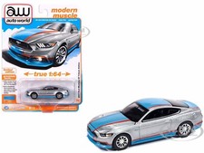 2017 FORD MUSTANG GT TRIBUTE ED. PETTY'S GARAGE 1/64 AUTO WORLD 64452-AWSP178 A
