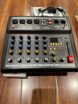 Pyle 6Ch Audio Interface Mixer for FOH w/ DSP 16 Preset Effects PMX466