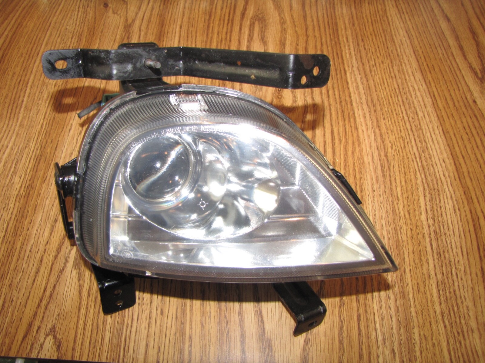 HYUNDAI VERACRUZ FOG LIGHT LH OEM 07-12 DRIVER