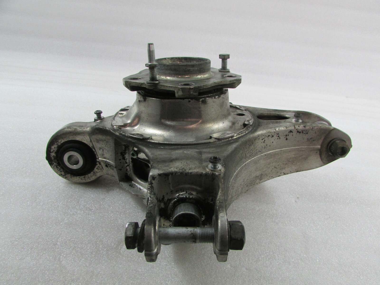Ferrari California, LH, Left Rear Knuckle / Stub, Used, P/N 299933