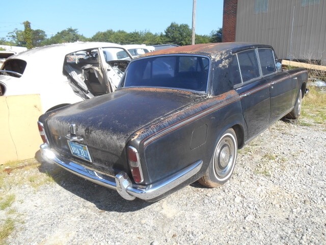 CORNICHE ROLLS ROYCE SHADOW BENTLEY HEADRESTS. THE WORLDS LARGEST USED INVENTORY