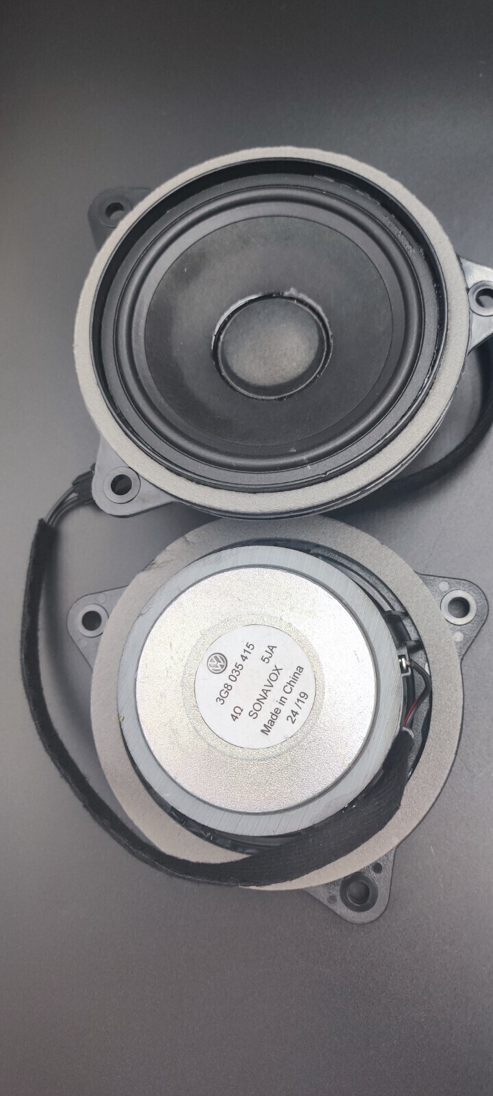 NEU + Original VW 1 Paar Mitteltonlautsprecher vorne 3G8035415 | eBay 