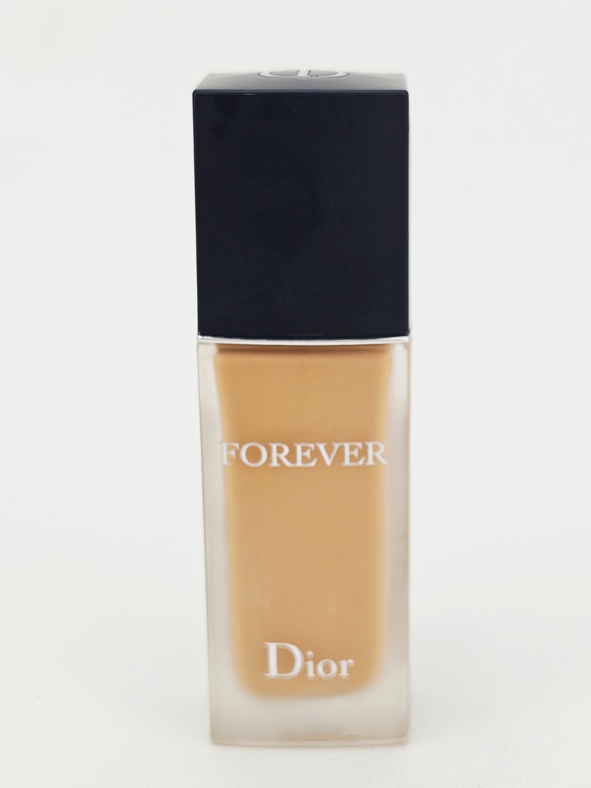 Dior Forever 24H Transfer-Proof Foundation in 4W 1 oz Full Coverage Matte Longwear  -image