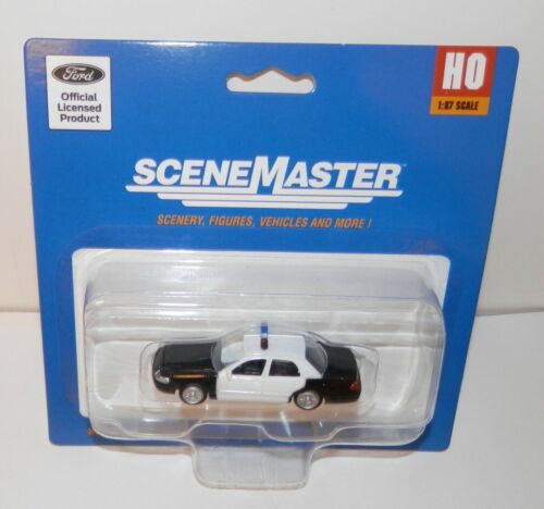 Walthers HO Ford Crown Victoria Police Interceptor w/ Decals #949-12021 NIP - Picture 1 of 1