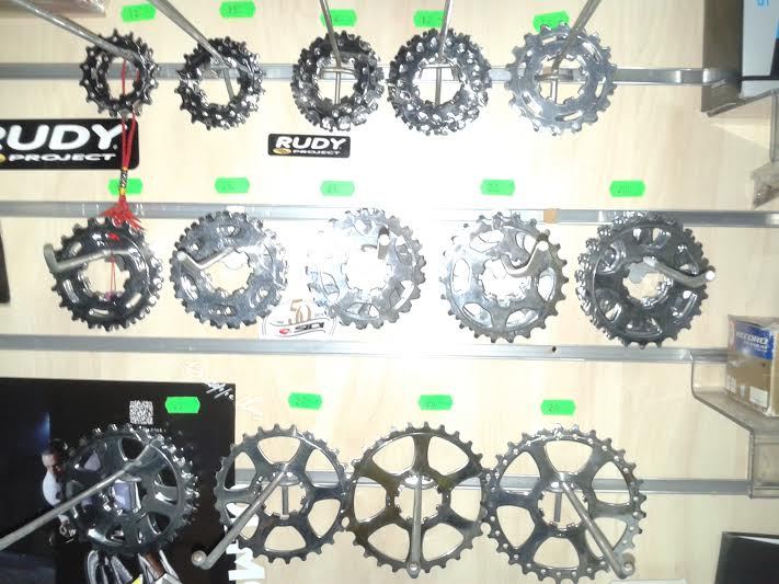 PIGNONI PER BICI DA CORSA CAMPAGNOLO O SHIMANO 7/8/9/10/11V DAL 11 AL 32