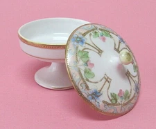 NIPPON ~ PEDESTAL TRINKET DISH ~ HAND PAINTED ~ DAINTY GOLD-TRIMMED DESIGN