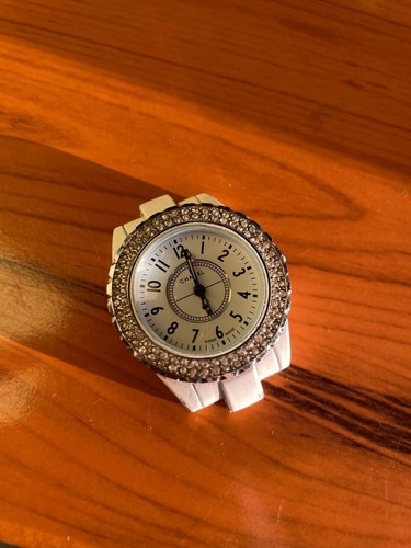 Chanel J12 Quartz White Ladies Watch Z.G 58096