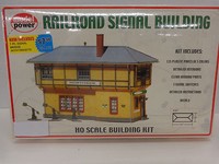 Model Power Ho 403 Railroad Signal Building Model Kit In Original Box Model Power Ho 403 Railroad Signal Building Model Kit In Original Box