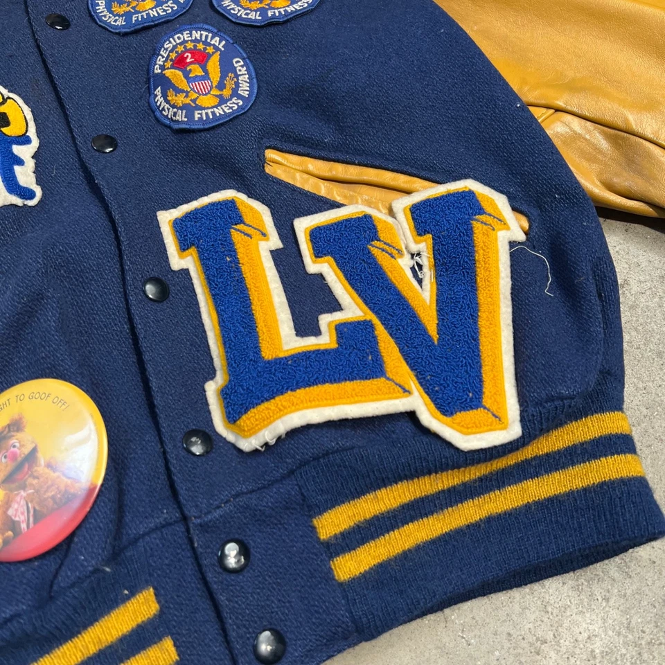 Vintage 80s DeLong Letterman Varsity Jacket Size 38 Navy Wool & Gold Leather - Image 3 of 4