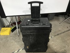 Pelican 1650 Rolling Hard Case Store Protection Black Interior 28.57x17.52x10.65