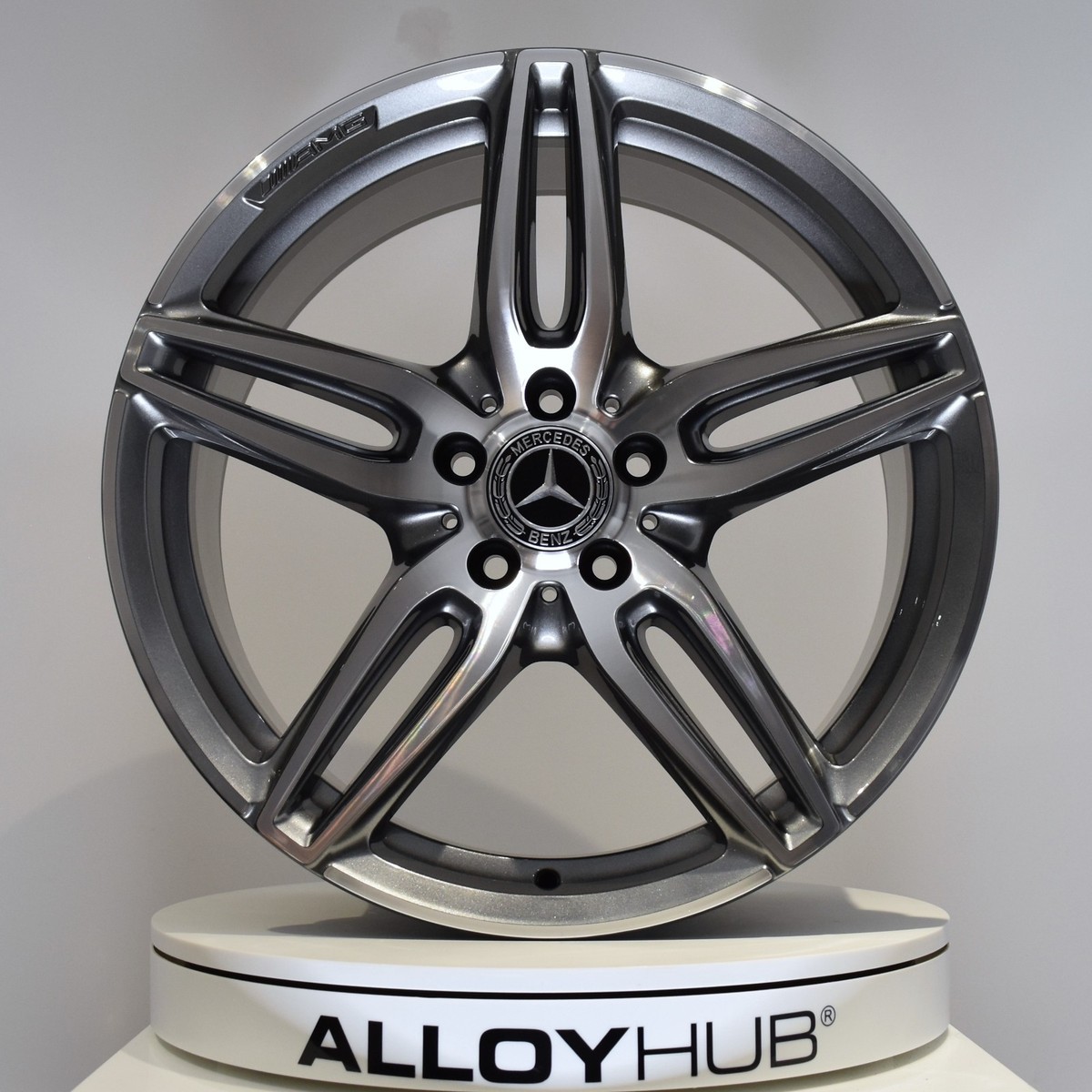Mercedes-Benz AMG 19インチ ホイール 4本セット　Eクラス GENUINE MERCEDES-BENZ E-CLASS AMG 19