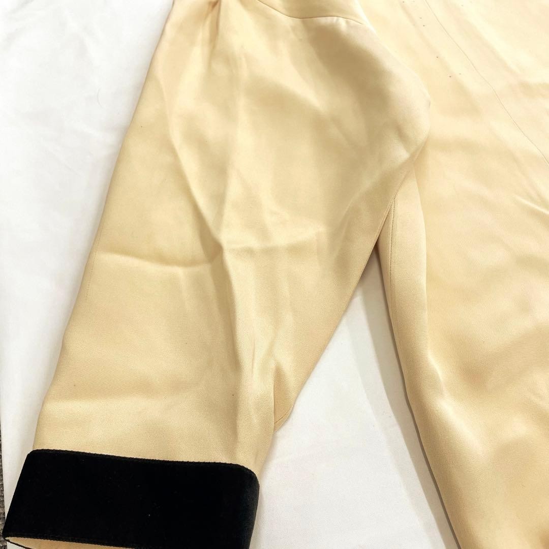 Chanel Coco Button Beige Jacket Authentic Women’s… - image 4