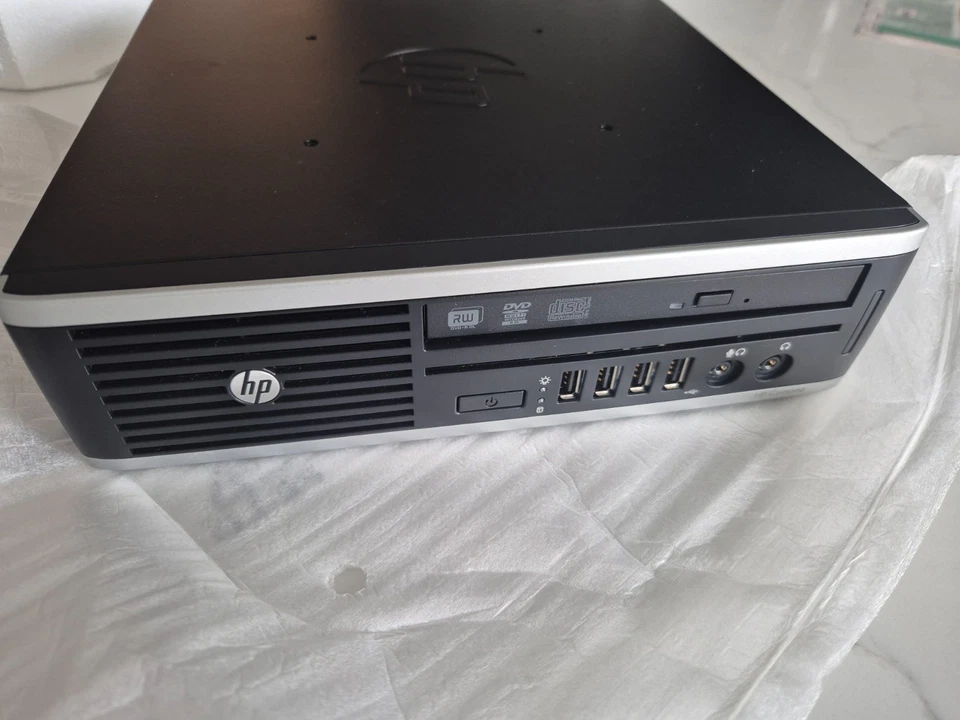 HP Compaq Elite 8300 - Core i5 3470S 2.9 GHz - 4 GB - 500 G SFF Desktop Computer - Image 2 of 4