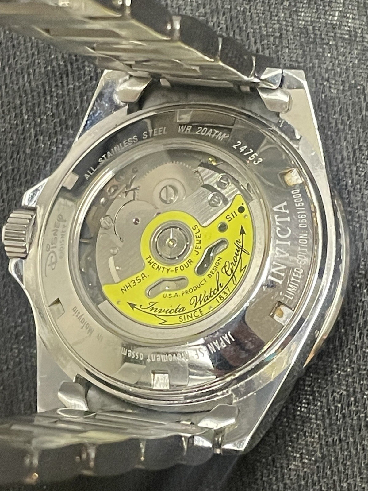 Disney Invicta Collection Invicta Disney Mickey Mouse Auto Diver 200m 40mm Black Dial SS Date | eBay