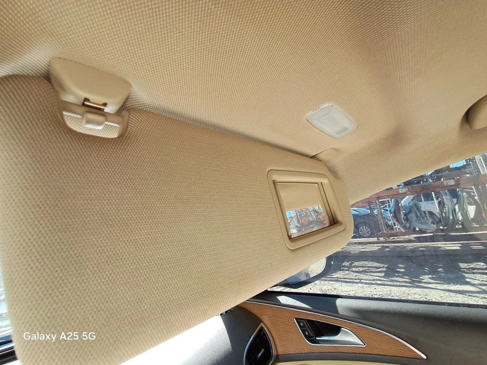 Parasol derecho pasajero con iluminación compatible con AUDI A6 2738248 16-18 Foto 2 de 4