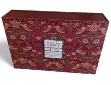 William Morris at Home Patchouli&Red Berry| Strawberry Thief Body Care Gift  Set