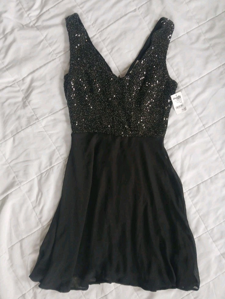 NWT Charlotte Russe Sequence Detail Dress  Size  Small