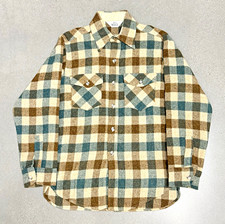 70s Vintage Woolrich Button Up Green Tan Brown Plaid USA Made Flannel M