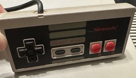 Nintendo Entertainment System NES Console -  (NES-001) (+Mario/Duck Hunt)