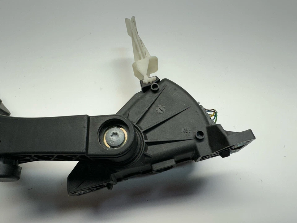 2007 - 2012 AUDI Q7 АКСЕЛЕРАТОР ПЕДАЛЬ ДРОССЕЛЬНОЙ ЗАСЛОНКИ 7L0 723 507D OEM - Изображение 4 из 4