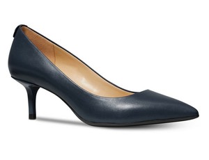 michael kors flex kitten pump navy