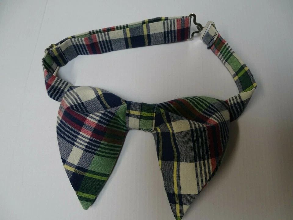 NUEVO Pajarita a Cuadros Hecha a Mano para Hombres-Estilo Vintage-años 70 Azul Marino/Verde Cuadros Madrás Foto 3 de 3