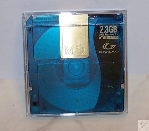 MO-Disk 2,3 GB Sony RW GigaMo 3,5" Diskette MO Datensicherung _vu - Bild 2 von 4