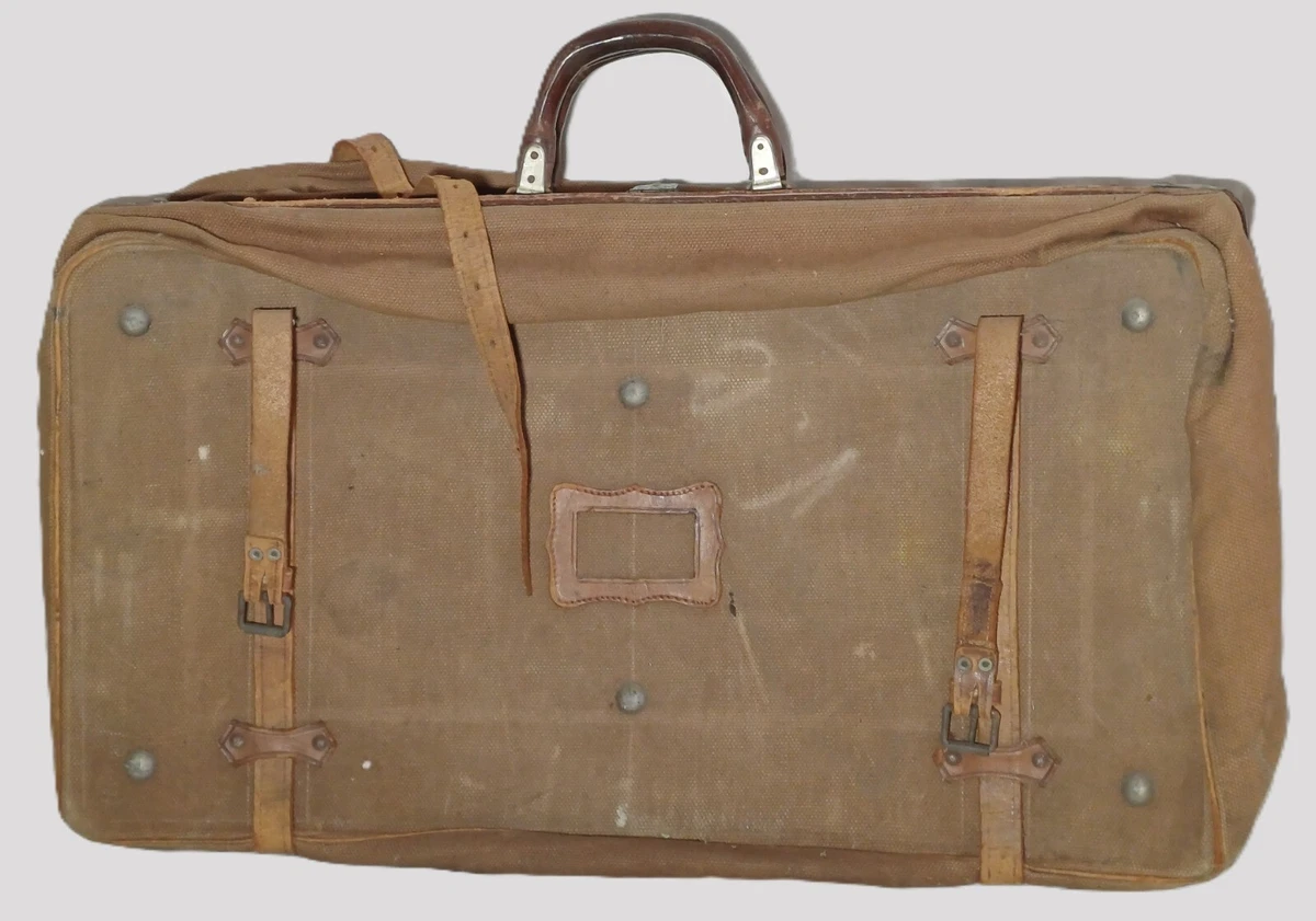 Vieille valise traditionnelle Banque de photographies et d'images à
