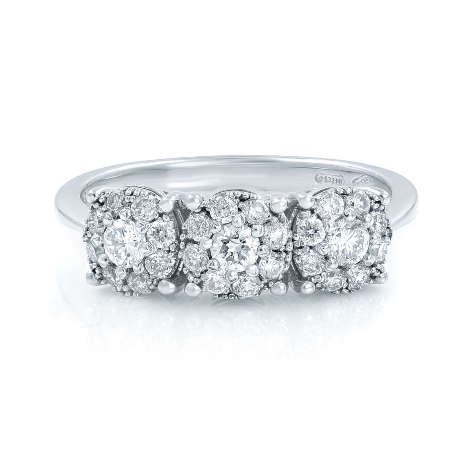 Обручальное кольцо с тремя круглыми бриллиантами Rachel Koen из Белого золота 18 карат весом 075 Карат 229090₽