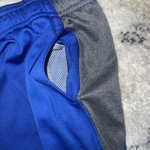Under Armour Shorts Boys Sz Large Youth Athletic - Picture 5 of 6