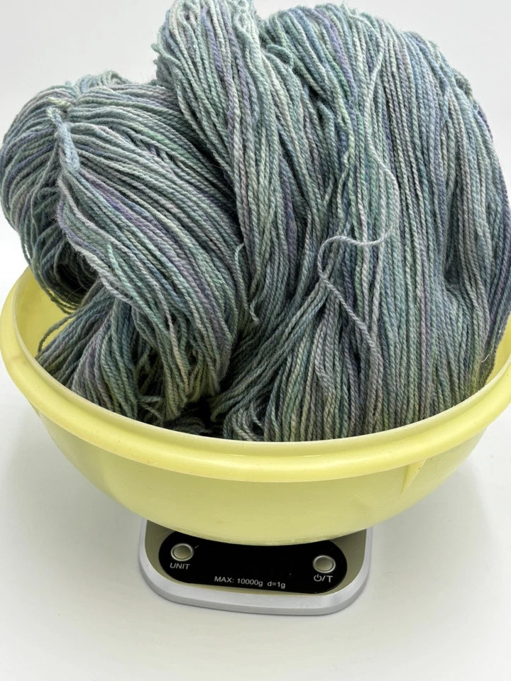 Hand Spun Hand Dyed Yarn 72% Wool 18% Mohair 8% Silk 2% Angora 17.5 Oz - Image 4 of 4